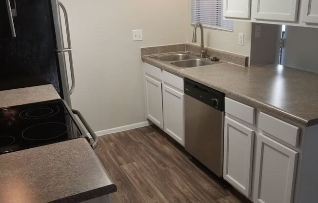 2 beds, 1.5 baths, 775 sqft, $1,595, Unit B-216