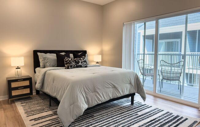 2 beds, 2.5 baths, 1,381 sqft, $2,599, Unit 4321-4