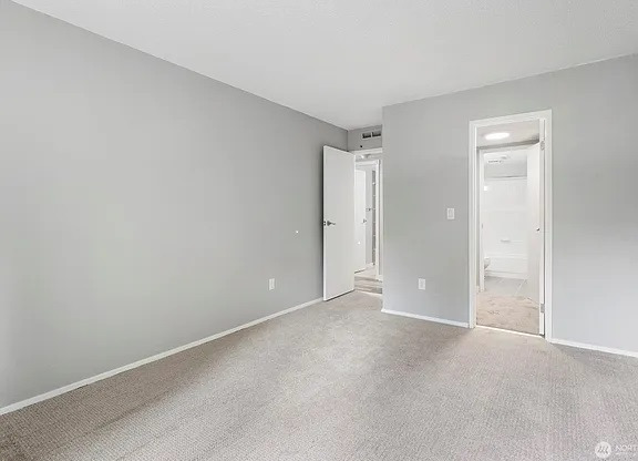 23511 102 AVE SE
