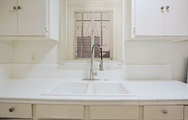 Modern Living in Koreatown: Stylish Studio Apartment