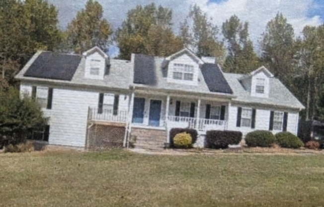1 MCKENZIE AVE