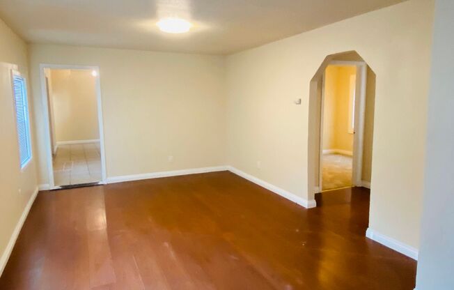 2 beds, 1 bath, $1,575