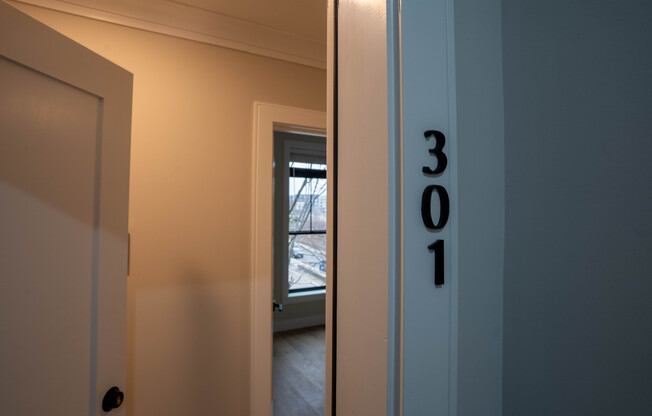 2 beds, 2 baths, 950 sqft, $4,295, Unit 301