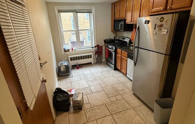 1 bed, 1 bath, $1,275, Unit 2954-1E