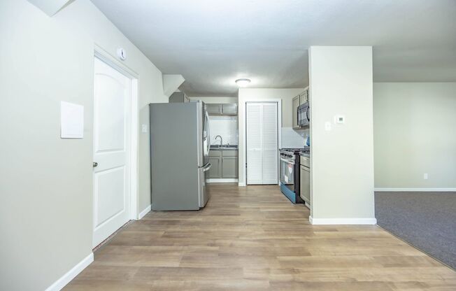 3 beds, 1 bath, $1,500