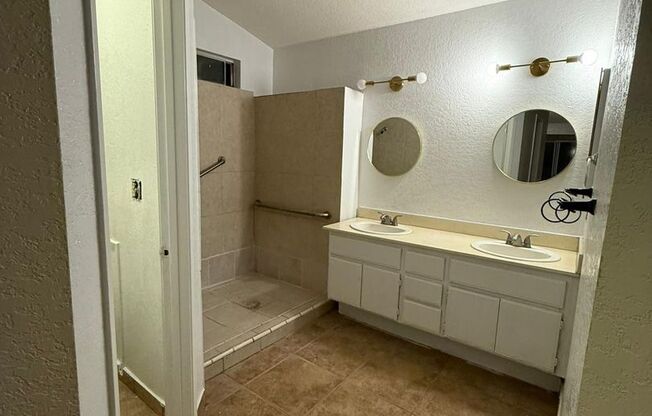 Charming Single Family Home! Available 8/10/2026 -HOME IS CURRENTLY OCCUPIED!