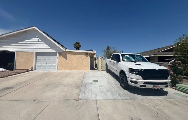 Coming in November! Renovated 3BD/2BA single story townhome