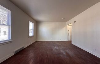 208 South Chestnut Avenue