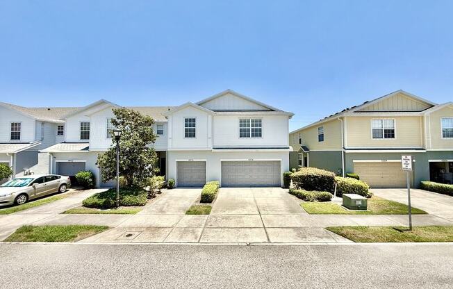 4978 WHITE SANDERLING CT