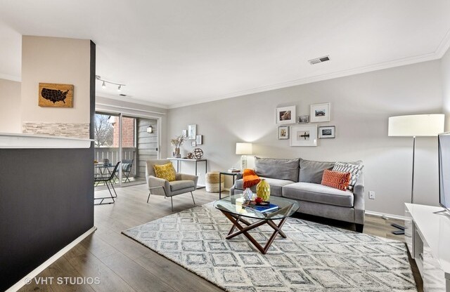 1631 BUTTONWOOD CIR