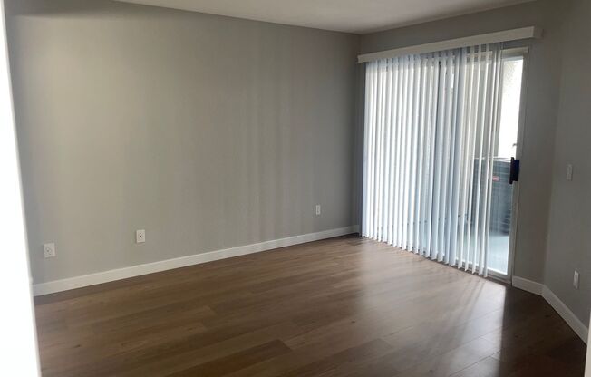 2 beds, 2 baths, 960 sqft, $3,400, Unit E-319
