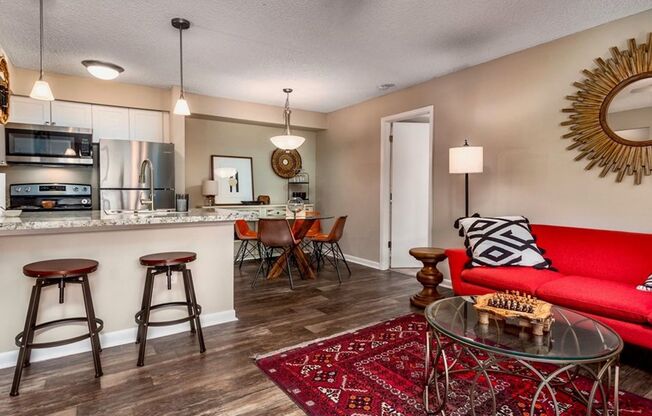 3 beds, 2 baths, 1,300 sqft, $1,979, Unit 7517-201