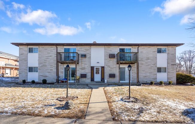 Lewis Street Apartments