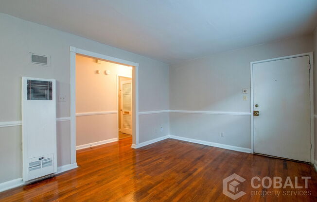 944 St. Charles Ave NE - 4