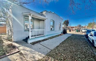 Available in December! Charming 2 bedroom 1 bath ranch style duplex