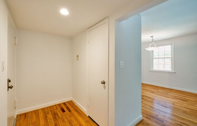Comfort, Convenience & Charm in a Hidden Gem Neighborhood