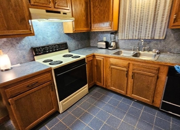 1 bed, 1 bath, 800 sqft, $1,500, Unit 1 L