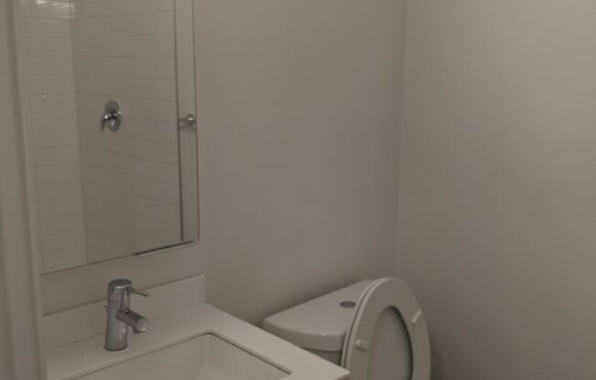 Studio, 1 bath, 223 sqft, $1,195, Unit 01 - 217