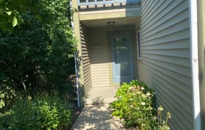 First Floor 2 BR 2 BA Condo in Wyomissing, BERKS County PA
