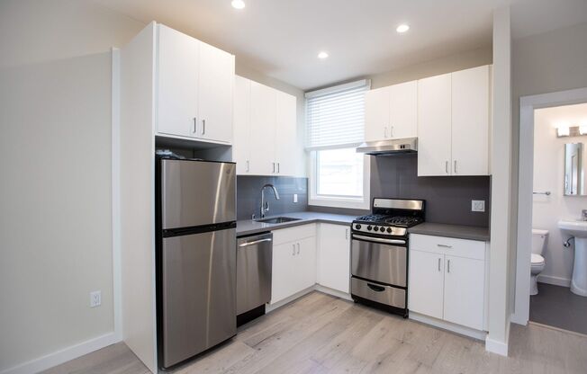 1 bed, 1 bath, 438 sqft, $2,495, Unit 10