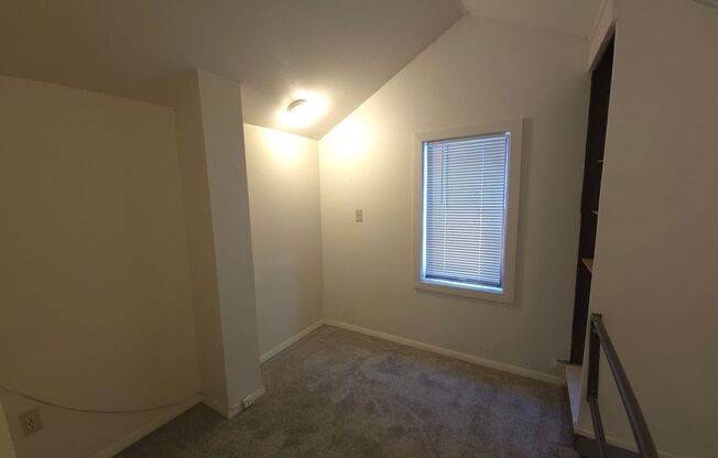 2 beds, 1 bath, 756 sqft, $2,180, Unit 1