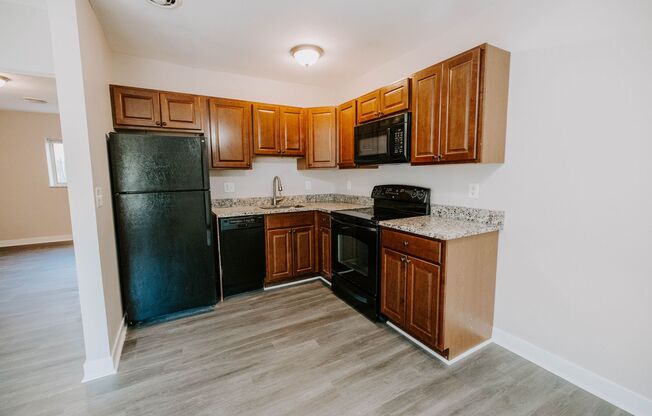 1 bed, 1 bath, 615 sqft, $1,200, Unit #24