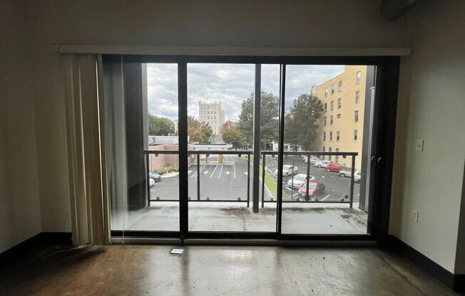 2 beds, 2 baths, 798 sqft, $1,389, Unit 201