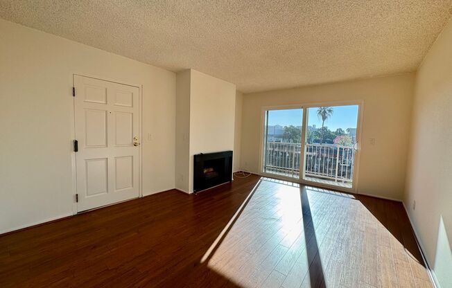 21st St 1144