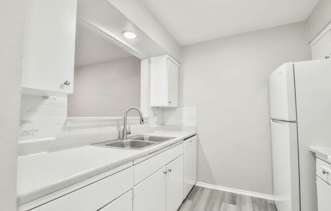 1 bed, 1 bath, 730 sqft, $815