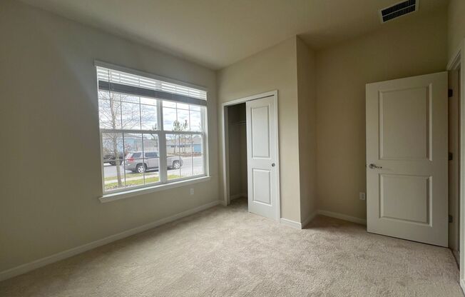 BRAND NEW CONSTRUCTION 4-Bedroom, 2-Bathroom Canopy Terrace Home AVAILIABLE FEBRUARY!!