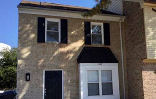 Spacious Two-Bedroom Townhouse with Fenced Backyard