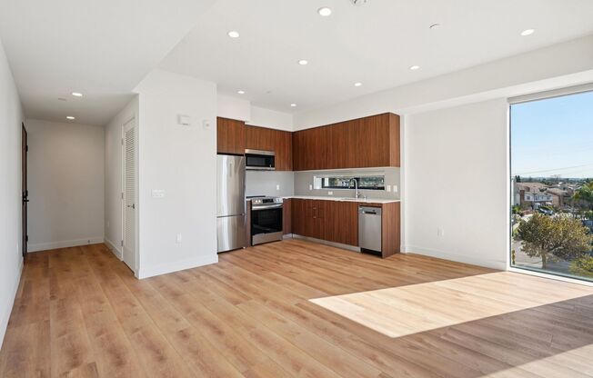 1 bed, 1 bath, 667 sqft, $3,295