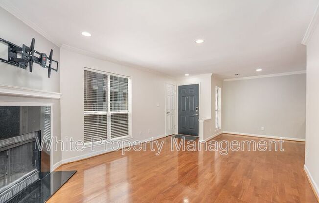 2516 Cranbrook Lane #7