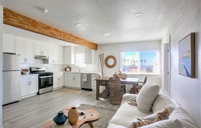Ocean Breeze | Renovated 1, 2 & 3 Bedroom Apartments & Townhomes Near the Beach