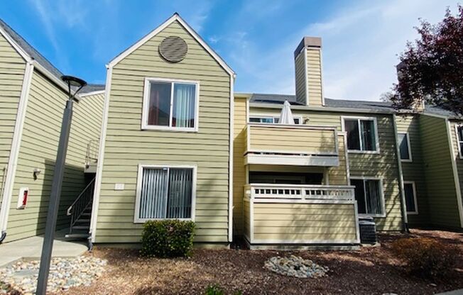 Spacious Lower Level, 2BD/2BA Condo Unit, Reflections, SR- Available NOW!