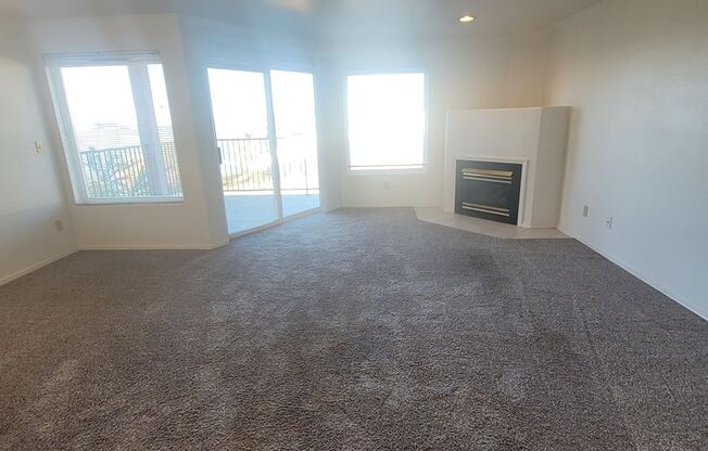 2 beds, 2 baths, $1,495, Unit # 210