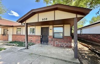 930 SW 62 ST