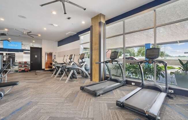 The Grand Upper Kirby Apartments in Houston, TX Fitness Center