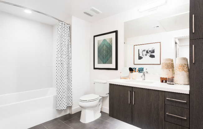 Spacious Bathroom
