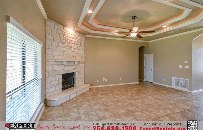 Stunning 4-Bedroom Home with Office in Killeen’s Coveted Neighborhood!