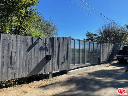15434 Mulholland Dr