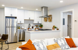 Meadowbrook Apartments