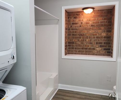 1 bed, 1 bath, 800 sqft, $1,250, Unit Unit 290