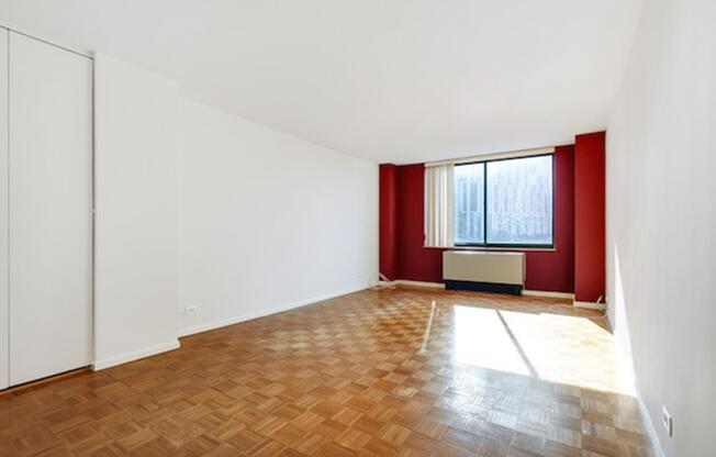 1 bed, 1 bath, 684 sqft, $5,600, Unit 6C