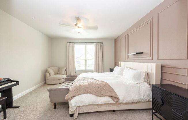 For Rent: Spacious 3-Bedroom Home This beautiful single-family home offers 3 bedrooms and 2 bathrooms with approximately 1,824 square feet of living space