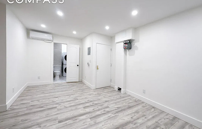 1 bed, 1 bath, $4,625, Unit 7