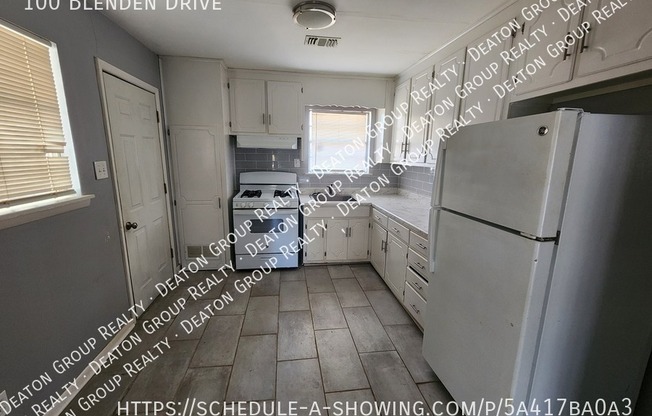 100 BLENDEN DR