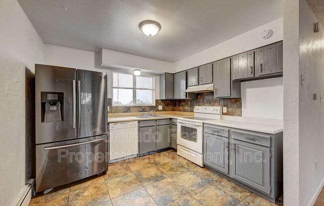 1073 WESTMORELAND RD
