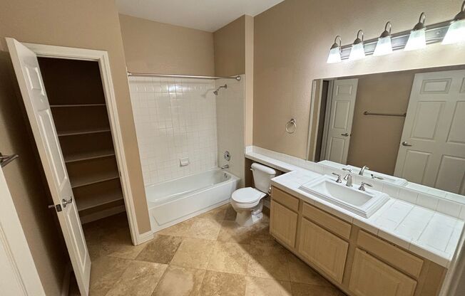 2 beds, 2 baths, $1,495, Unit #2040