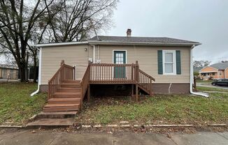 2 beds, 1 bath, $895